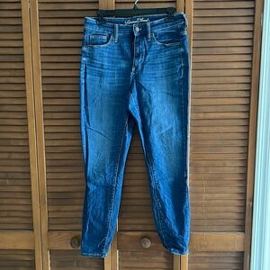 Universal thread jeans